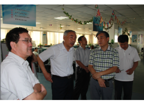 邢臺市第三屆工商界領(lǐng)袖清華高級研修班同學代表 來我公司參觀交流